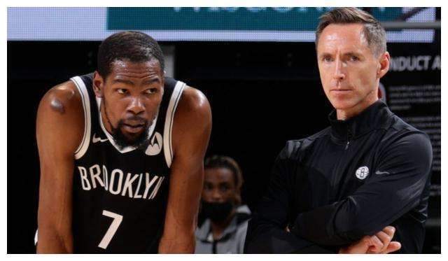 3年蛰伏，1个悬念：郑钦文的2026能否上演王者归来？