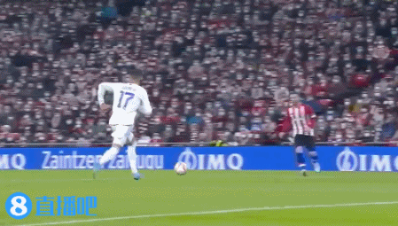 足球国足再次加练射门，教练组严要求