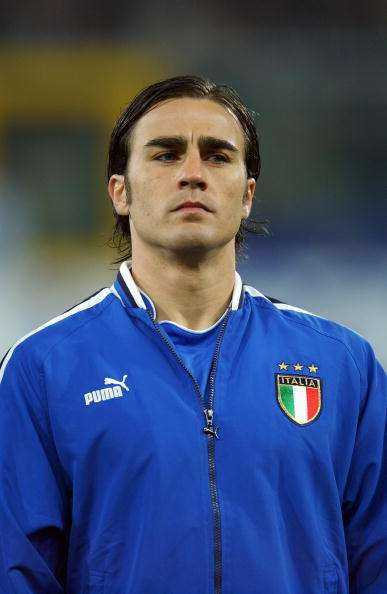 活塞逆转击败开拓者，坎宁安和邓罗关键表现助力取胜，展现强大韧性。