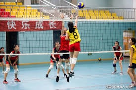 21点“基本策略卡”：为什么背熟这张卡就能将赌场优势降至 0.5% 以下？（熟练掌握21点基本策略卡：为何能将赌场优势压低至0.5%以下？）