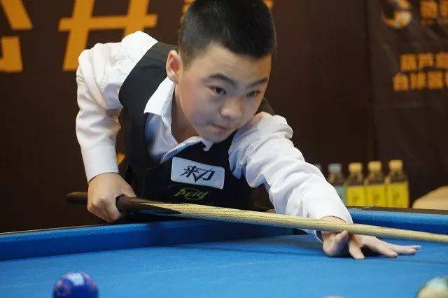 尤其在篮下 尤其在篮下